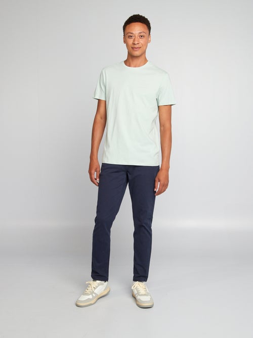 Pantaloni da uomo slim fit a 5 tasche - Kiabi Pantaloni da uomo slim fit a 5 tasche - Kiabi