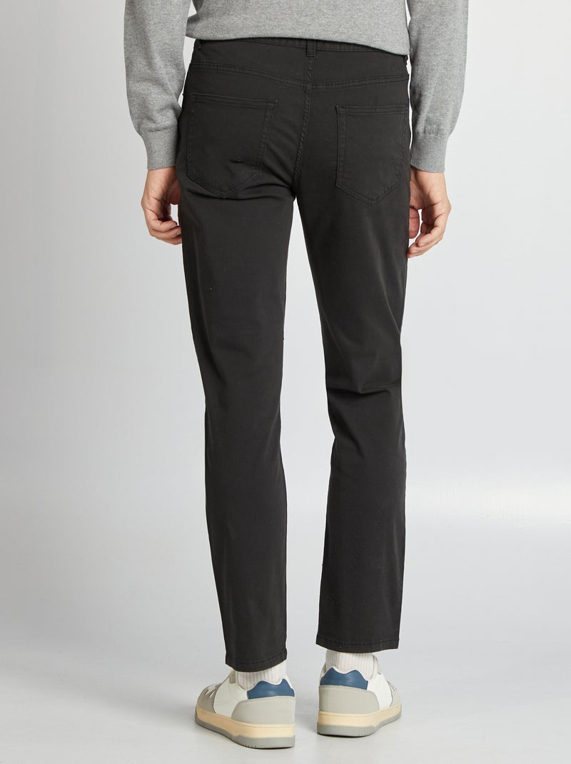 Pantaloni da uomo slim fit a 5 tasche NERO - Kiabi