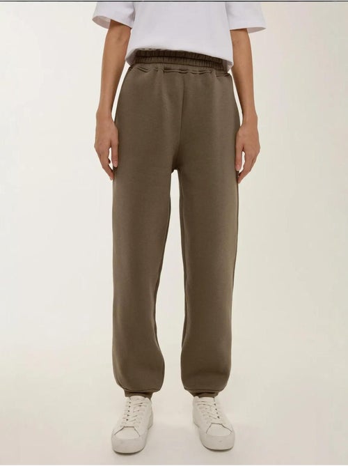 Pantaloni della tuta con elastico in vita di base hiccup - Kiabi Pantaloni della tuta con elastico in vita di base hiccup - Kiabi