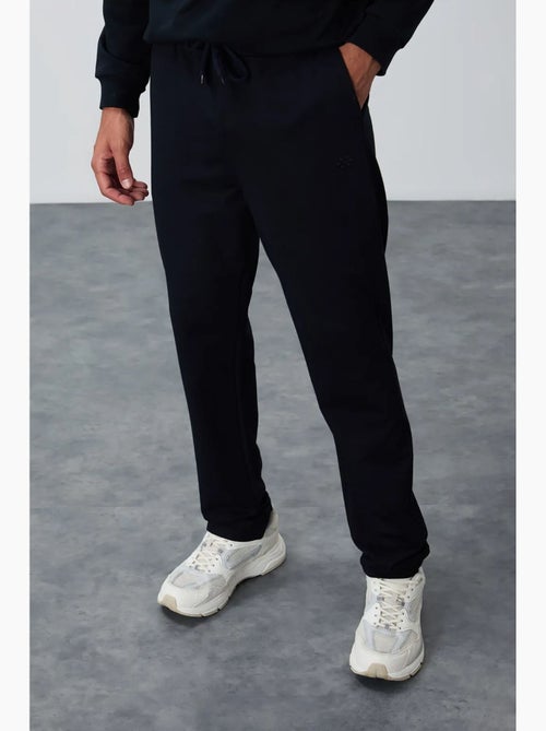Pantaloni della tuta da uomo regular fit in misto cotone tommy - Kiabi Pantaloni della tuta da uomo regular fit in misto cotone tommy - Kiabi