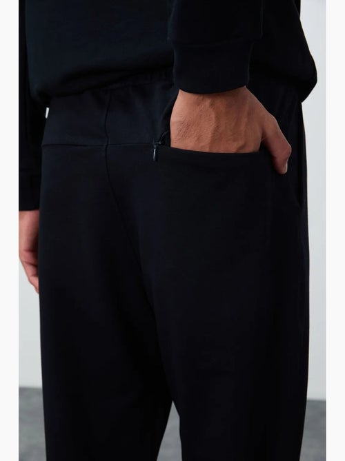 Pantaloni della tuta da uomo regular fit in misto cotone tommy - Kiabi Pantaloni della tuta da uomo regular fit in misto cotone tommy - Kiabi