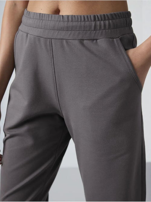 Pantaloni della tuta in felpa a gamba dritta da donna tommy - Kiabi Pantaloni della tuta in felpa a gamba dritta da donna tommy - Kiabi