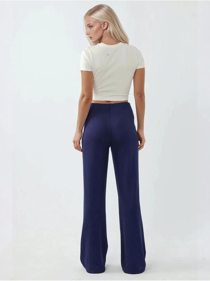 Pantaloni della tuta relaxed fit a gamba dritta con tocco modal hiccup Blu scuro - Kiabi