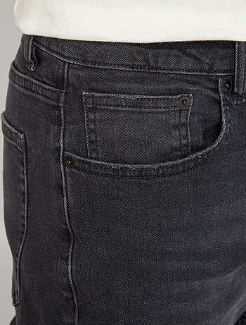 Pantaloni denim slim con 5 tasche