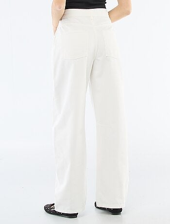 Pantaloni denim taglio balloon