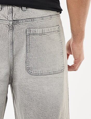 Pantaloni denim taglio relaxed fit