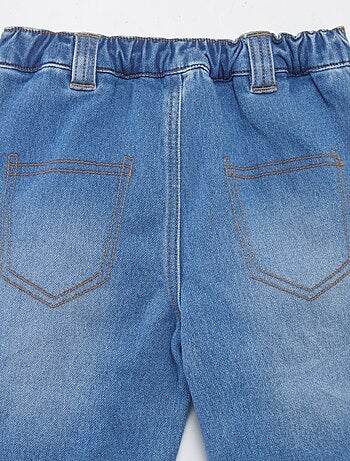 Pantaloni dritti - collezione facili da indossare