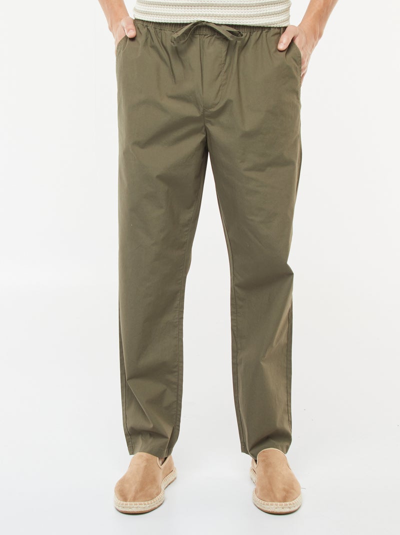 Pantaloni dritti con cintura elasticizzata Kaki - Kiabi