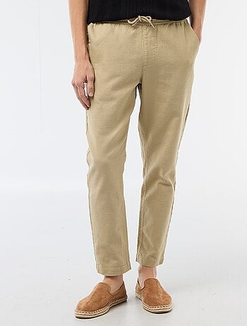 Pantaloni dritti con elastico in vita