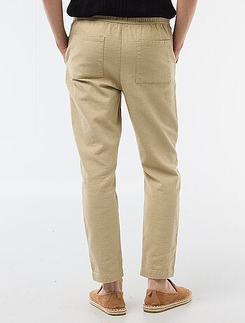 Pantaloni dritti con elastico in vita