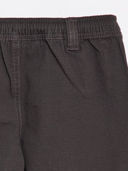 Pantaloni dritti in cotone tinta unita - Collezione facile da indossare - Kiabi