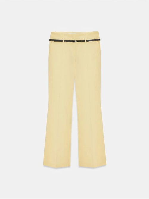 Pantaloni dritti in crêpe con cintura dilvin - Kiabi Pantaloni dritti in crêpe con cintura dilvin - Kiabi