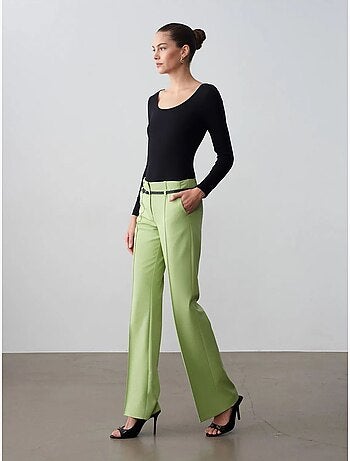 Pantaloni dritti in crêpe con cintura dilvin
