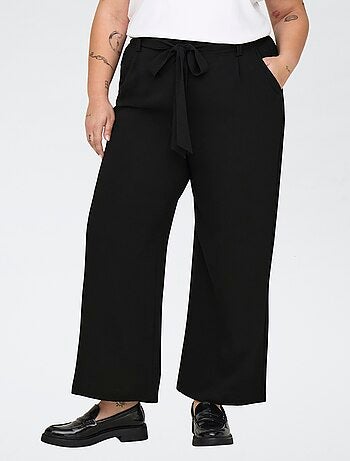Pantaloni dritti 'Only Carmakoma'