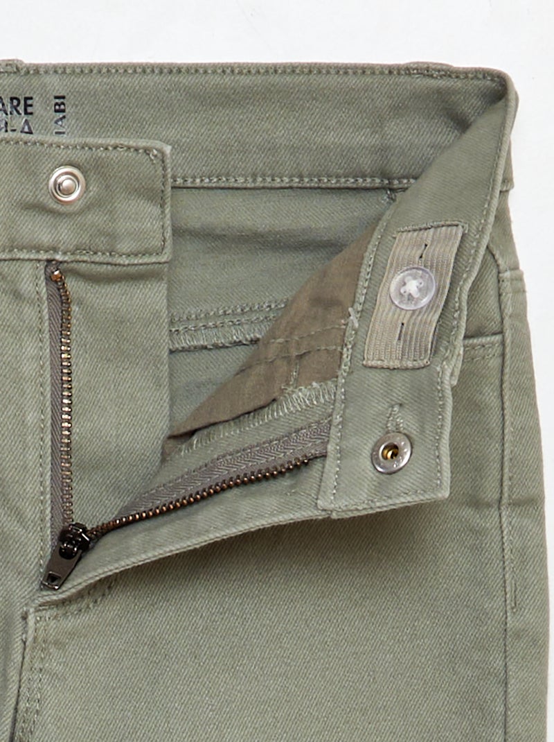 Pantaloni flare - Taglio + aderente VERDE - Kiabi