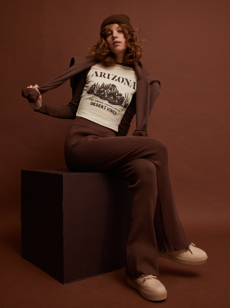 Pantaloni flare in maglia a coste castano scuro - Kiabi