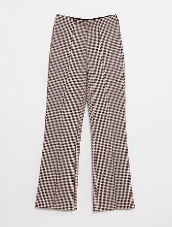 Pantaloni flare