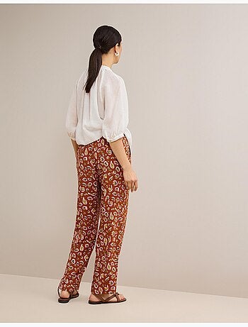 Pantaloni fluenti, mo fashion