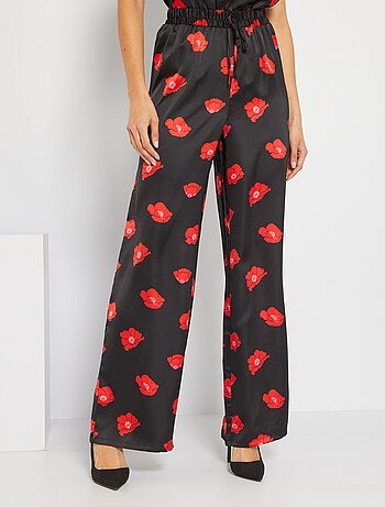 Pantaloni fluidi