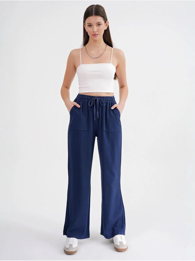 Pantaloni in cotone a vita media, gamba dritta e chiusura con laccetto mixray Blu marino - Kiabi