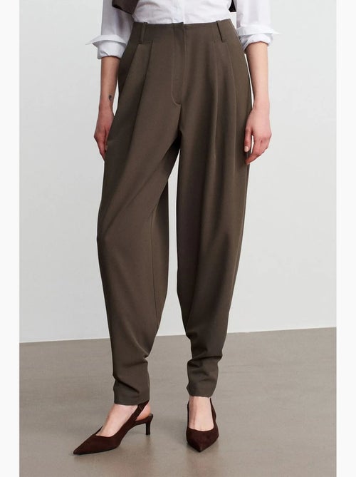 Pantaloni in crêpe a gamba ampia a vita alta da donna dilvin - Kiabi Pantaloni in crêpe a gamba ampia a vita alta da donna dilvin - Kiabi