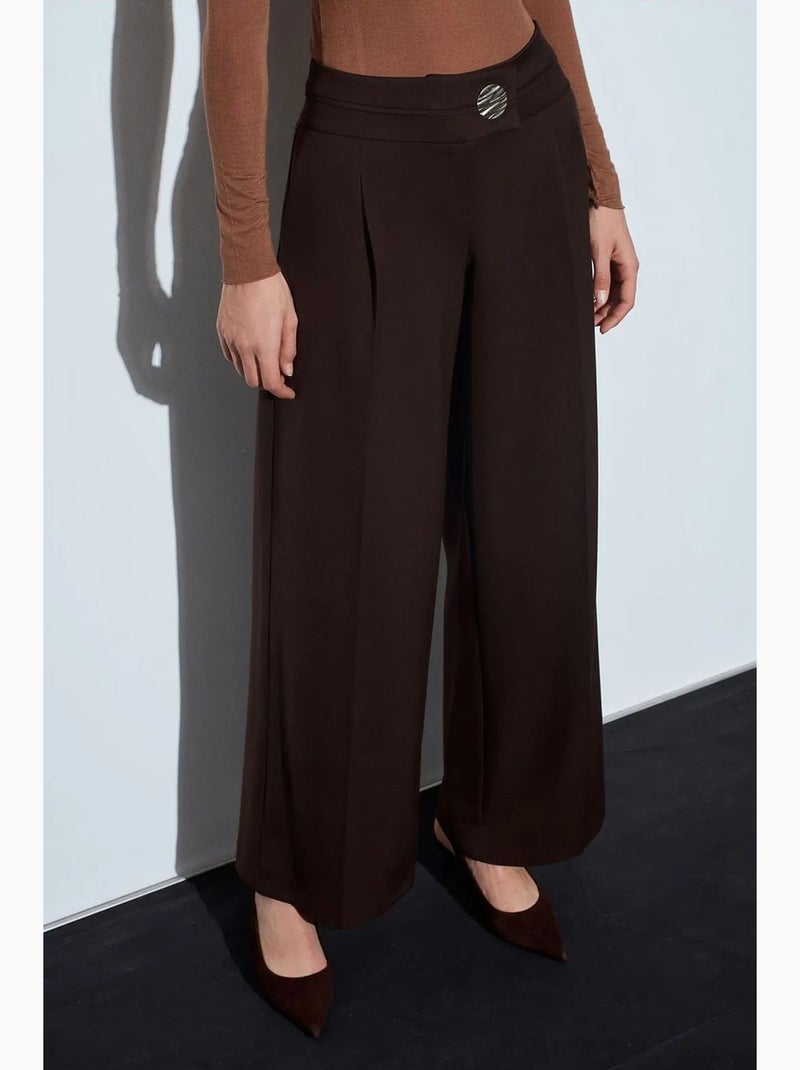 Pantaloni in crêpe a gamba ampia a vita alta dilvin Marrone scuro - Kiabi