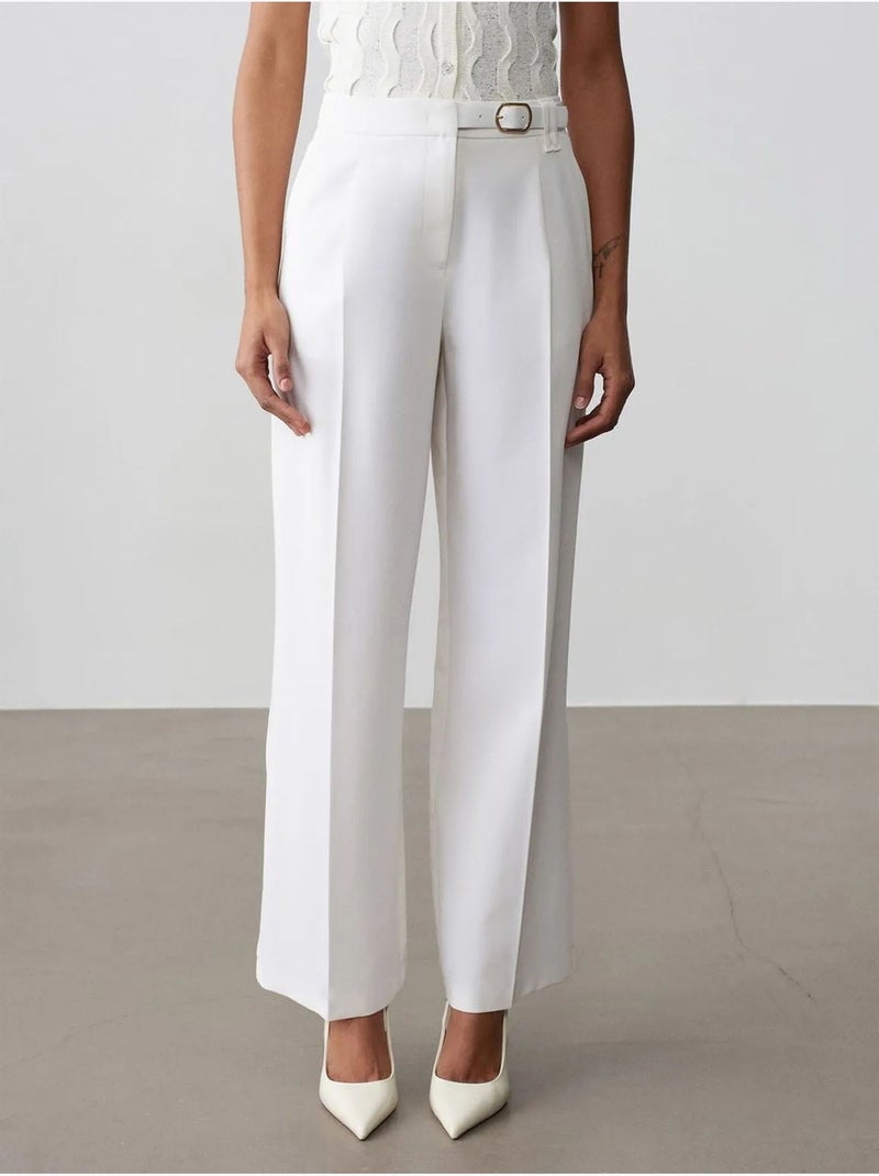 Pantaloni in crêpe a gamba ampia con cintura dilvin Bianco - Kiabi