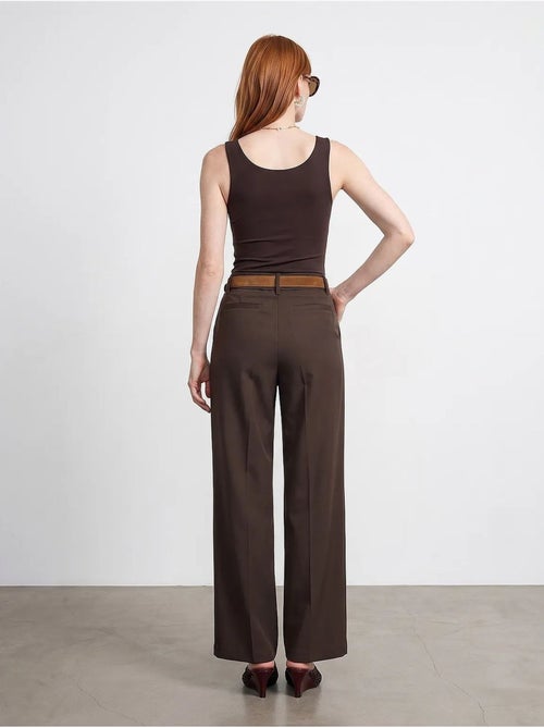 Pantaloni in crêpe a gamba ampia con cintura dilvin - Kiabi Pantaloni in crêpe a gamba ampia con cintura dilvin - Kiabi