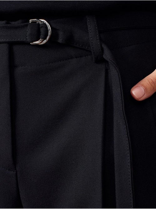 Pantaloni in crêpe a gamba ampia con cintura dilvin - Kiabi Pantaloni in crêpe a gamba ampia con cintura dilvin - Kiabi