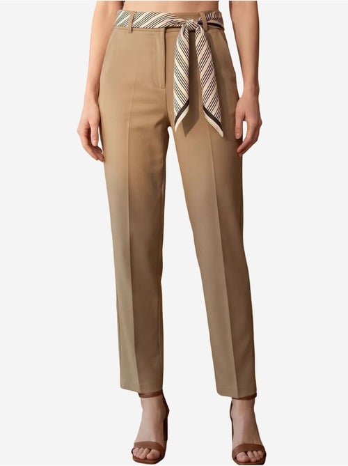Pantaloni in crêpe a gamba dritta a vita alta con cintura my fashion - Kiabi Pantaloni in crêpe a gamba dritta a vita alta con cintura my fashion - Kiabi