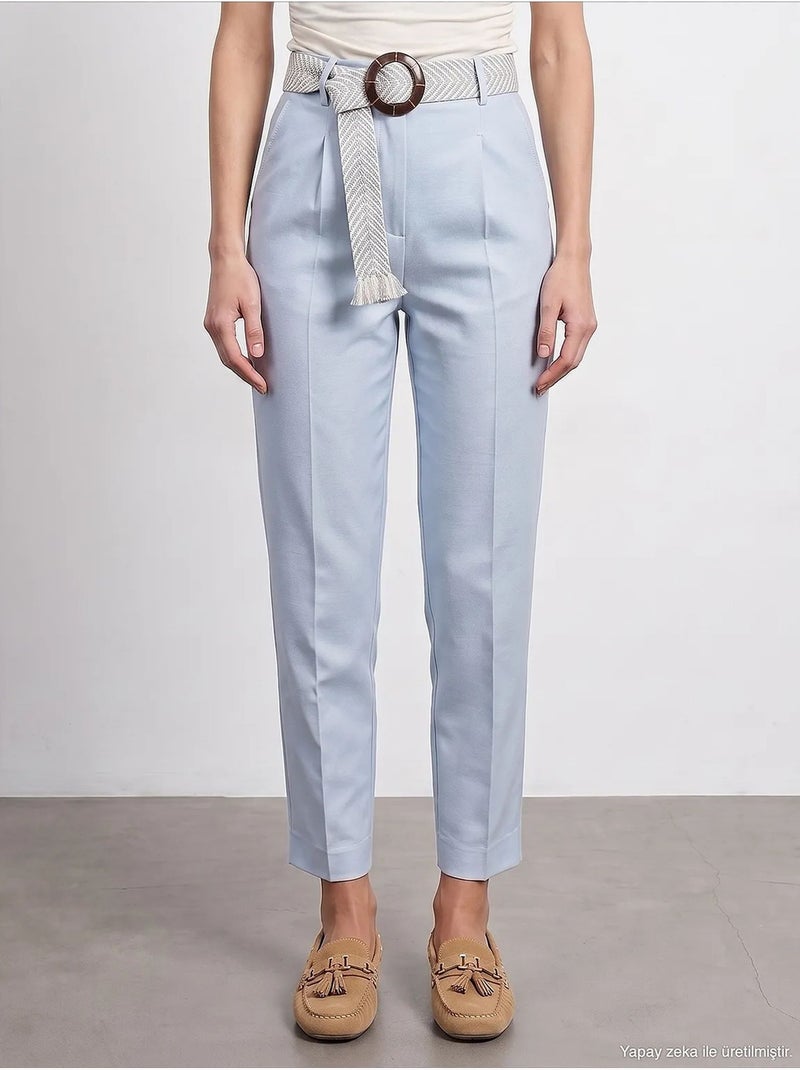 Pantaloni in crêpe a gamba dritta con pieghe dilvin Blu pastello - Kiabi