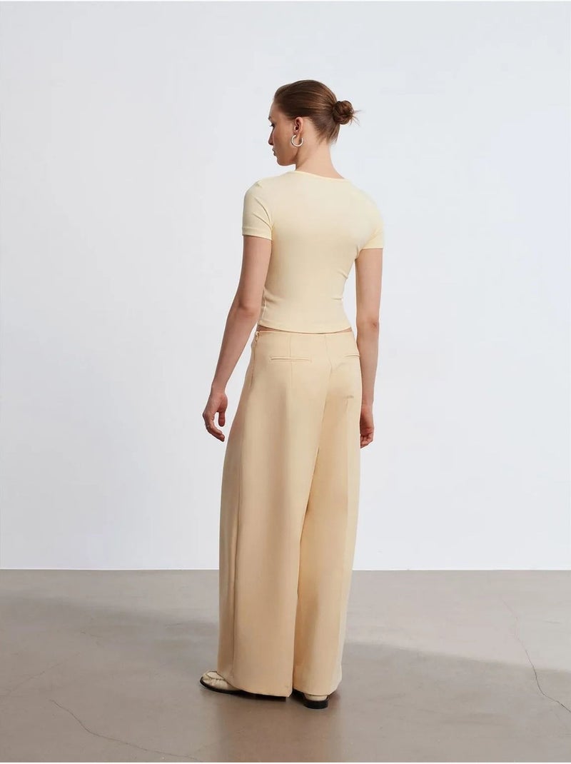 Pantaloni in crêpe a vita alta a gamba ampia Beige - Kiabi