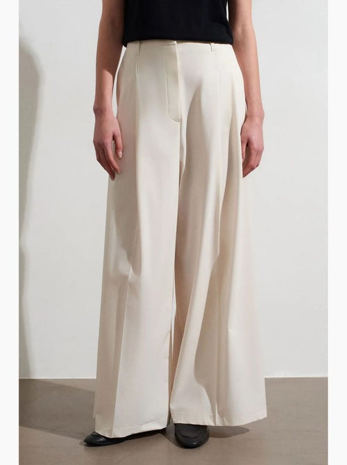 Pantaloni in crêpe a vita alta a gamba ampia da donna dilvin - Kiabi Pantaloni in crêpe a vita alta a gamba ampia da donna dilvin - Kiabi