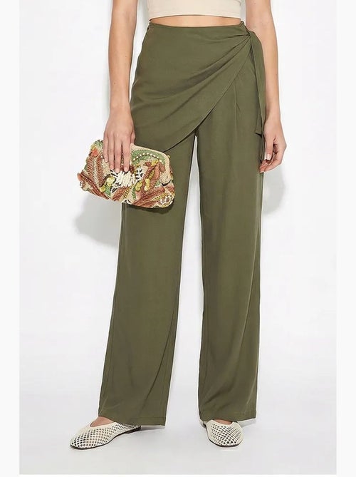 Pantaloni in crêpe a vita alta a gamba ampia lucci - Kiabi Pantaloni in crêpe a vita alta a gamba ampia lucci - Kiabi