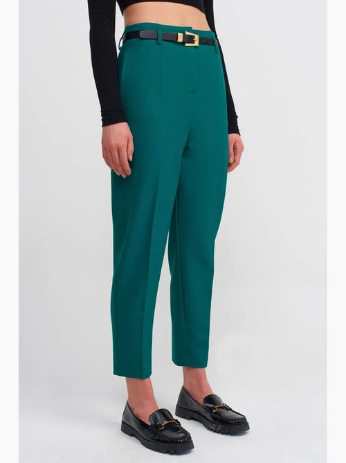 Pantaloni in crêpe a vita alta a gamba dritta con cintura dilvin - Kiabi Pantaloni in crêpe a vita alta a gamba dritta con cintura dilvin - Kiabi