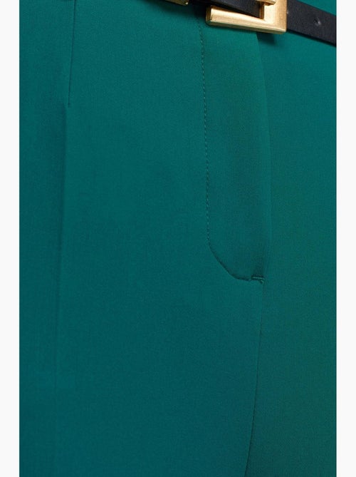 Pantaloni in crêpe a vita alta a gamba dritta con cintura dilvin - Kiabi Pantaloni in crêpe a vita alta a gamba dritta con cintura dilvin - Kiabi