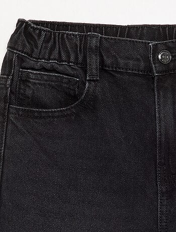 Pantaloni in denim a vestibilità ampia