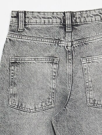 Pantaloni in denim taglio baggy