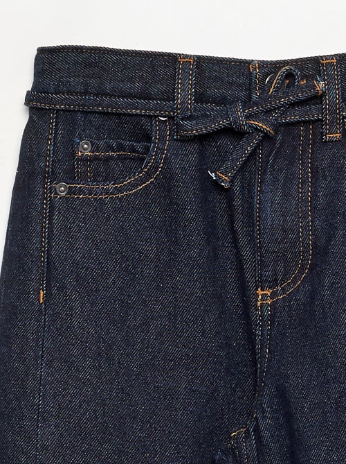 Pantaloni in denim taglio barrel con cintura - Kiabi