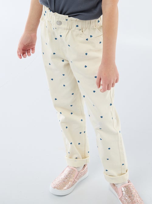 Pantaloni in denim taglio mom con motivo - Kiabi
