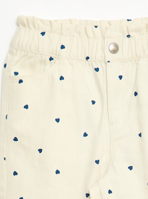 Pantaloni in denim taglio mom con motivo - Kiabi