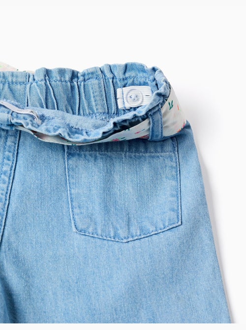 Pantaloni in jeans a gamba larga con cintura floreale - Kiabi