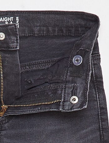 Pantaloni in jeans taglio dritto - Taglio più aderente