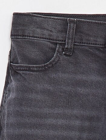 Pantaloni in jeans taglio dritto - Taglio più confortevole