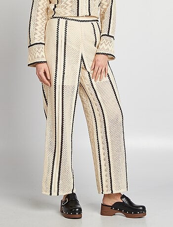 Pantaloni in macramé