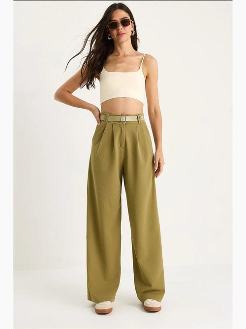 Pantaloni in maglia a gamba ampia con cintura lucci - Kiabi Pantaloni in maglia a gamba ampia con cintura lucci - Kiabi