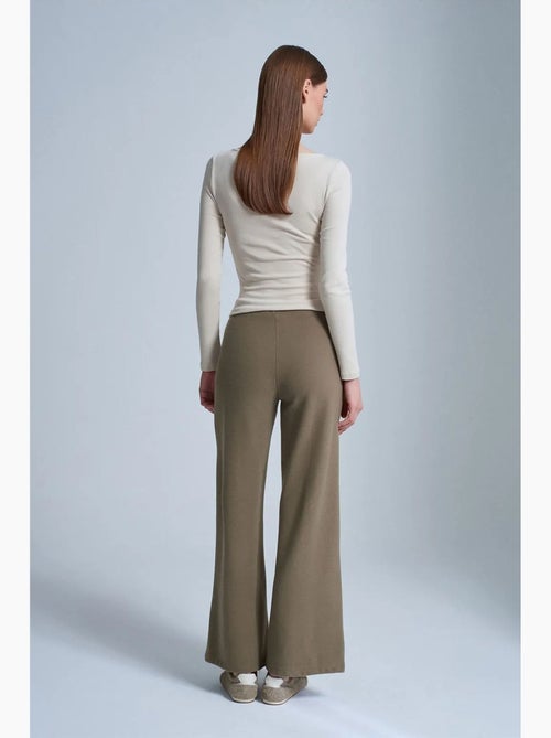 Pantaloni in maglia a gamba ampia da donna dilvin - Kiabi Pantaloni in maglia a gamba ampia da donna dilvin - Kiabi