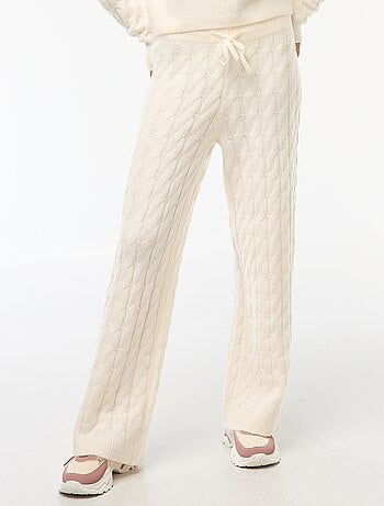 Pantaloni in maglia a trecce