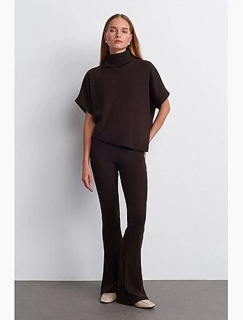 Pantaloni in maglia a zampa a vita alta dilvin