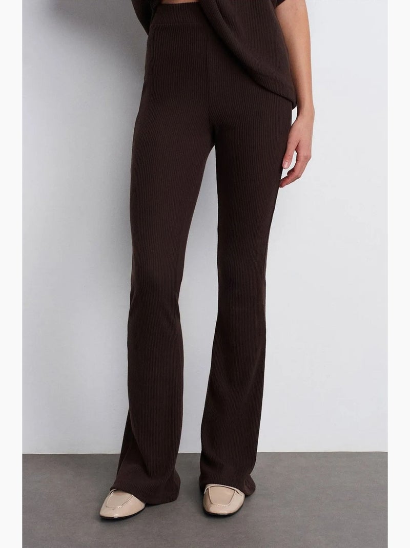 Pantaloni in maglia a zampa a vita alta dilvin Marrone cioccolato - Kiabi